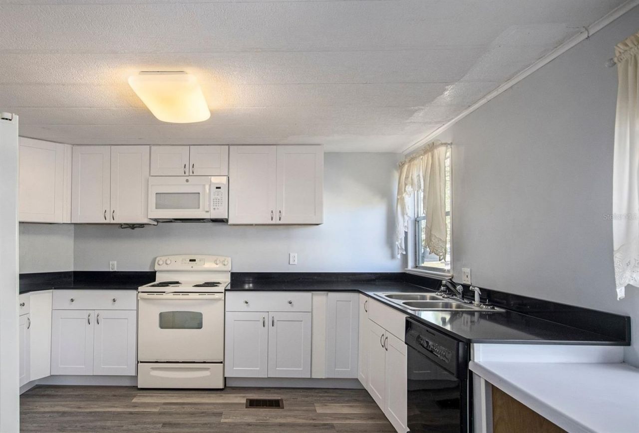 3302 Evergreen Road, Unit 1715, Zellwood, FL 32798 Photo