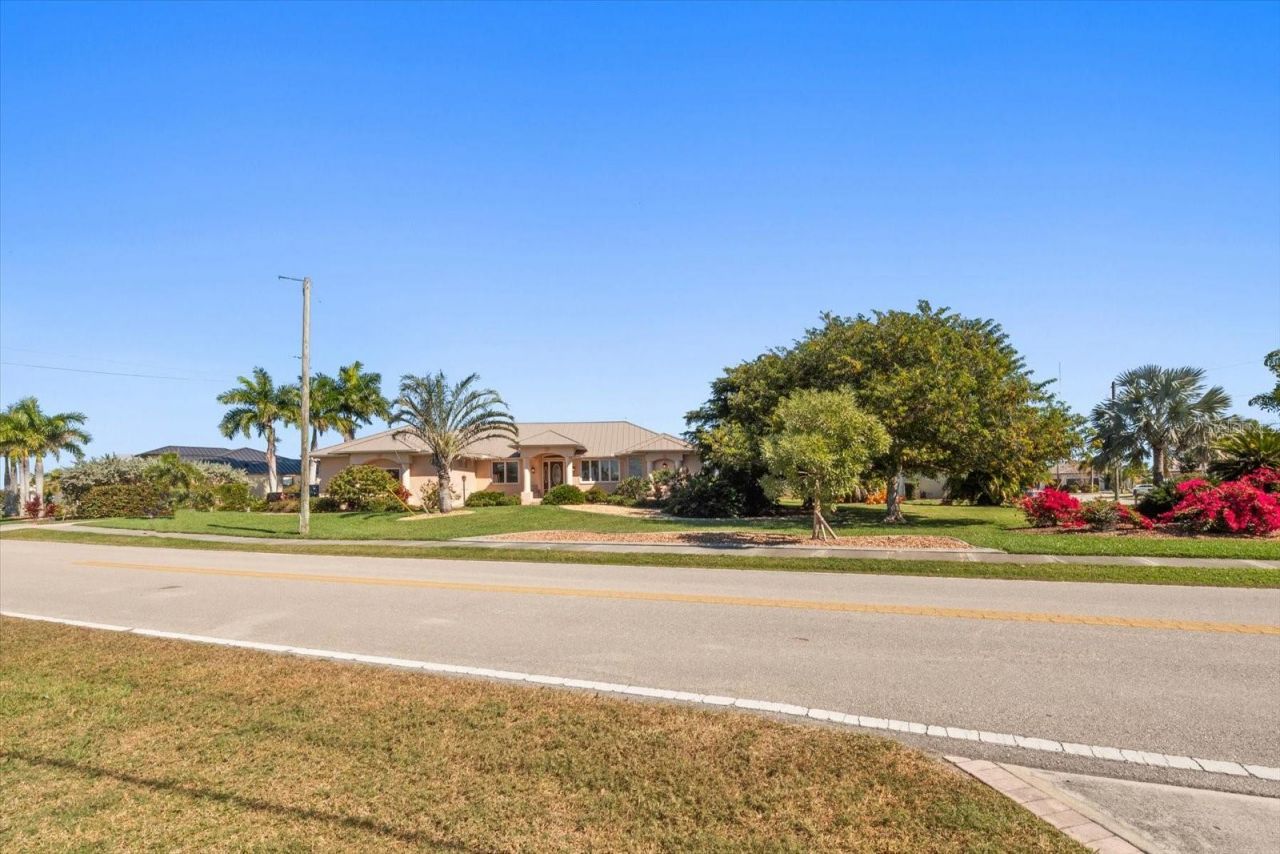 3786 Whippoorwill Boulevard, Punta Gorda, FL 33950 Photo