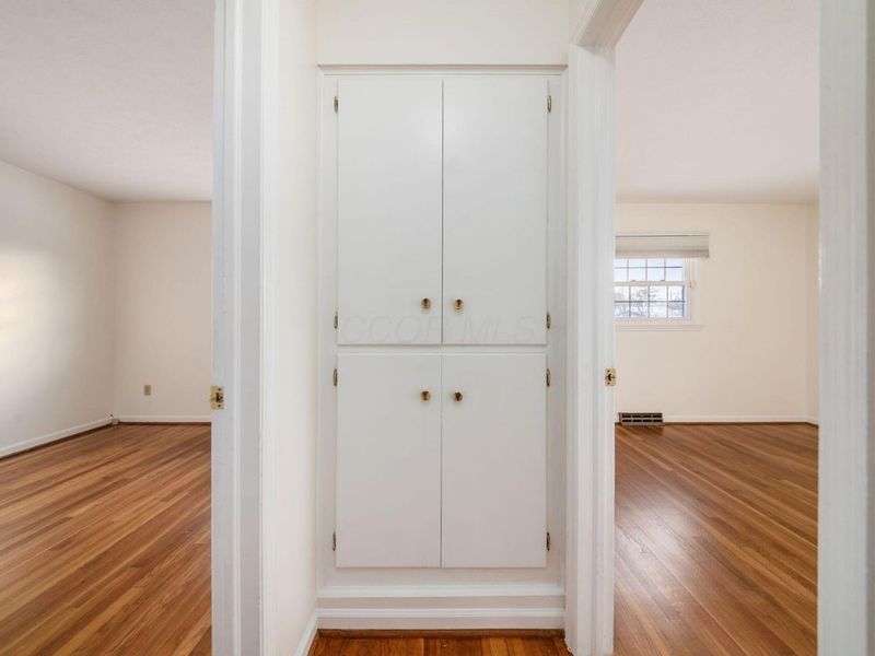 955 Amberly Place, Columbus, OH 43220 Photo 39