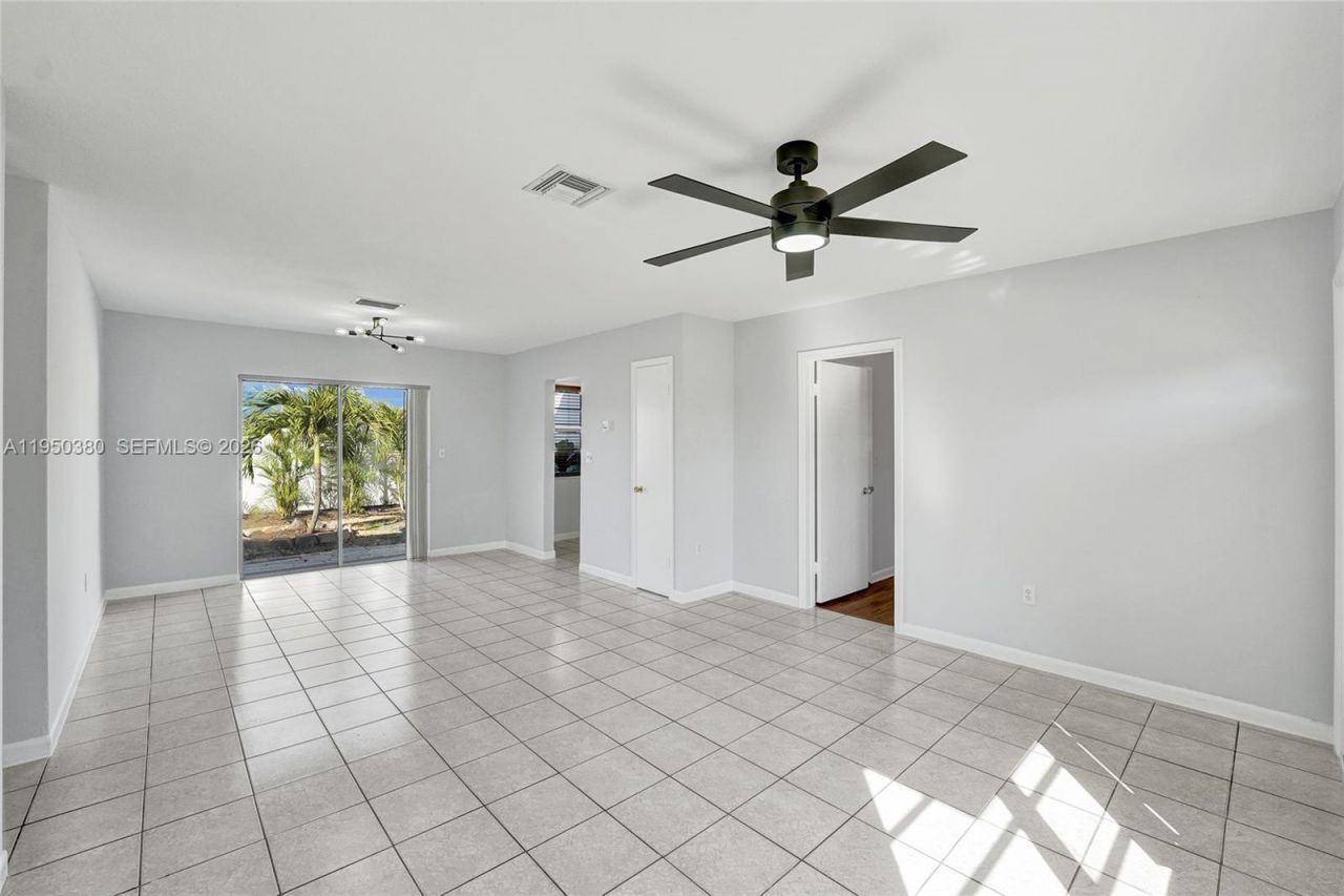 7601 Farragut St, Hollywood, FL 33024 Photo