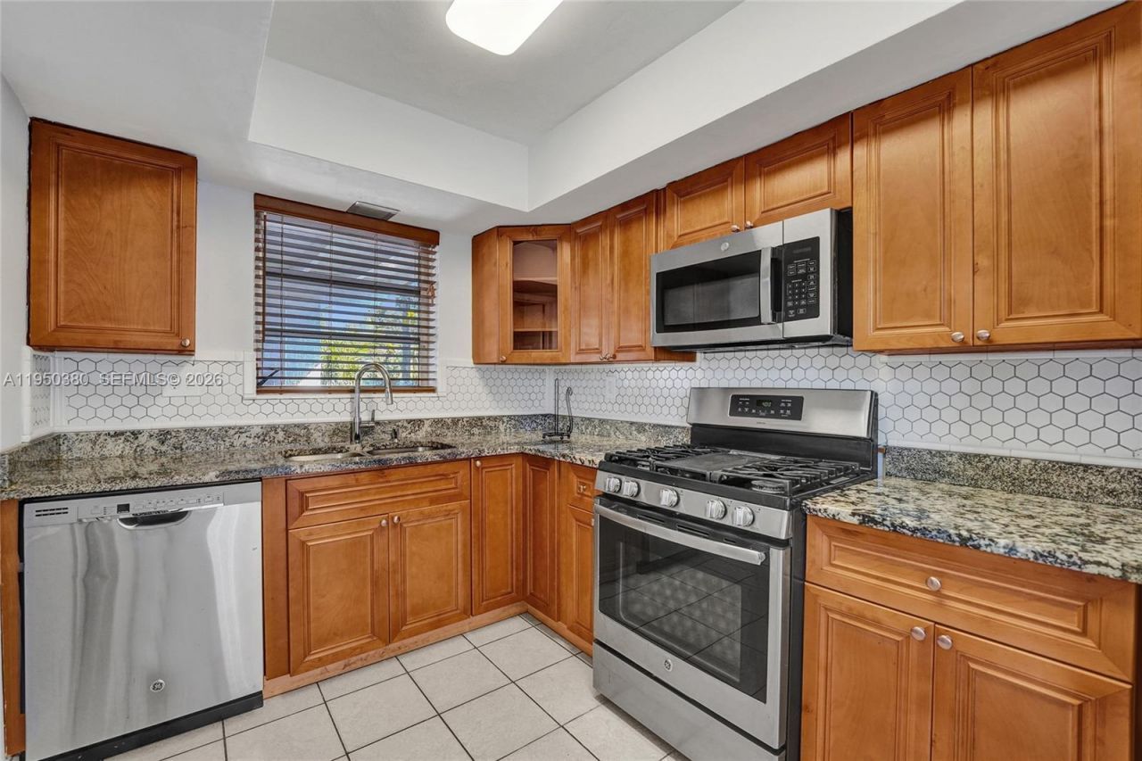 7601 Farragut St, Hollywood, FL 33024 Photo