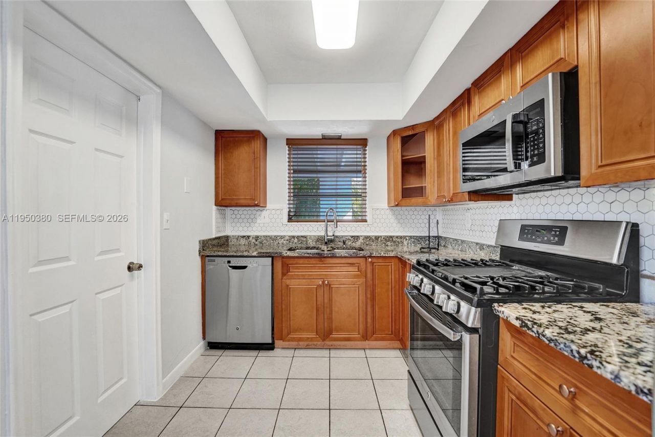 7601 Farragut St, Hollywood, FL 33024 Photo