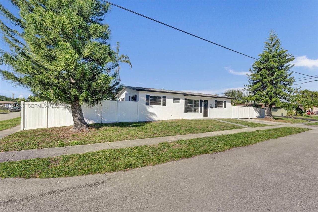 7601 Farragut St, Hollywood, FL 33024 Photo