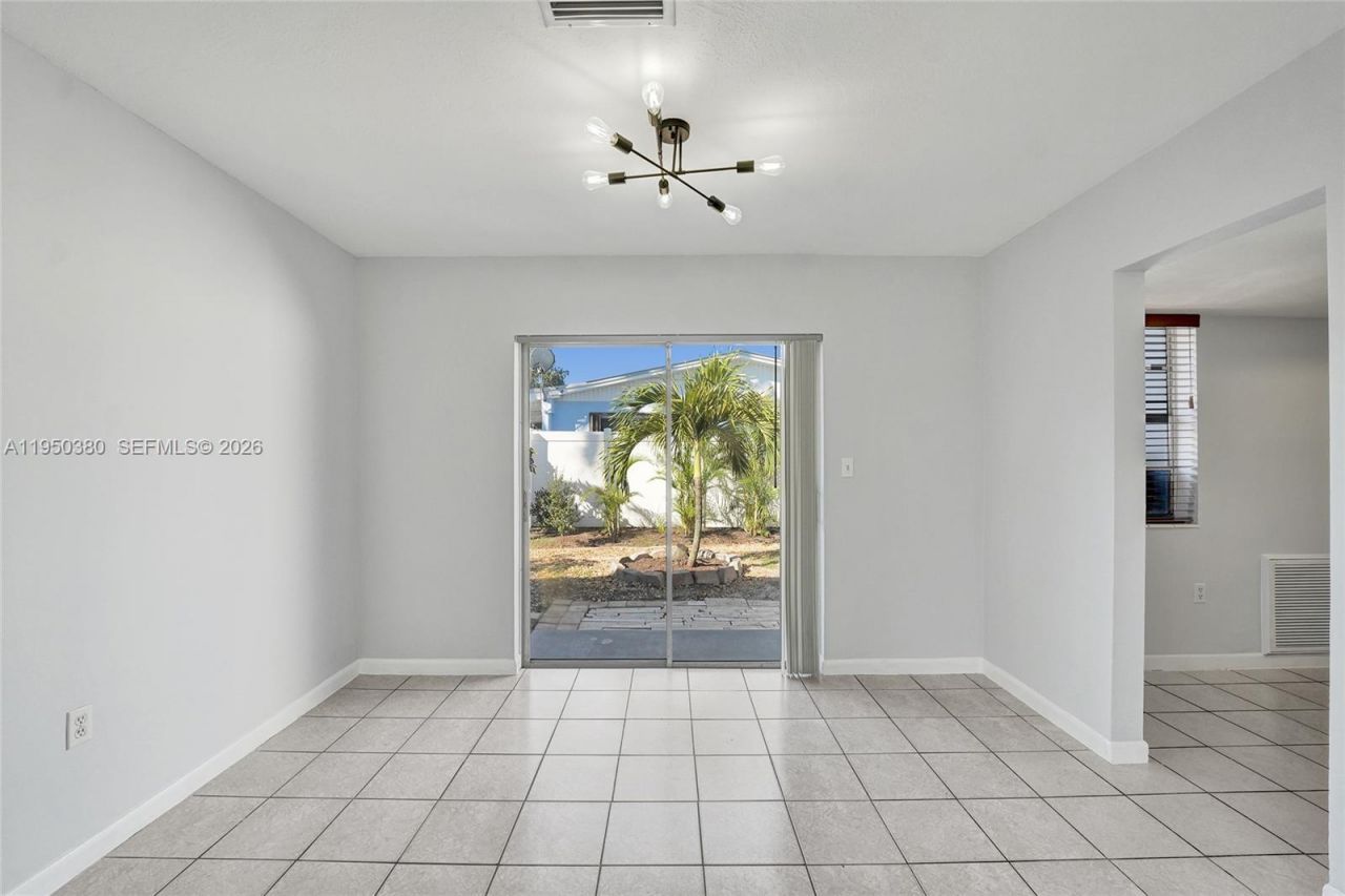 7601 Farragut St, Hollywood, FL 33024 Photo