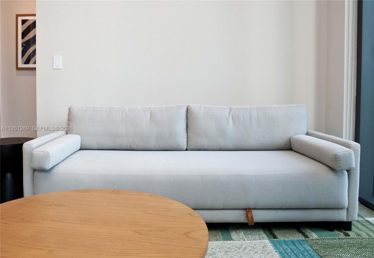 11 NE 6th St, Unit 1109, Miami, FL 33132 Photo