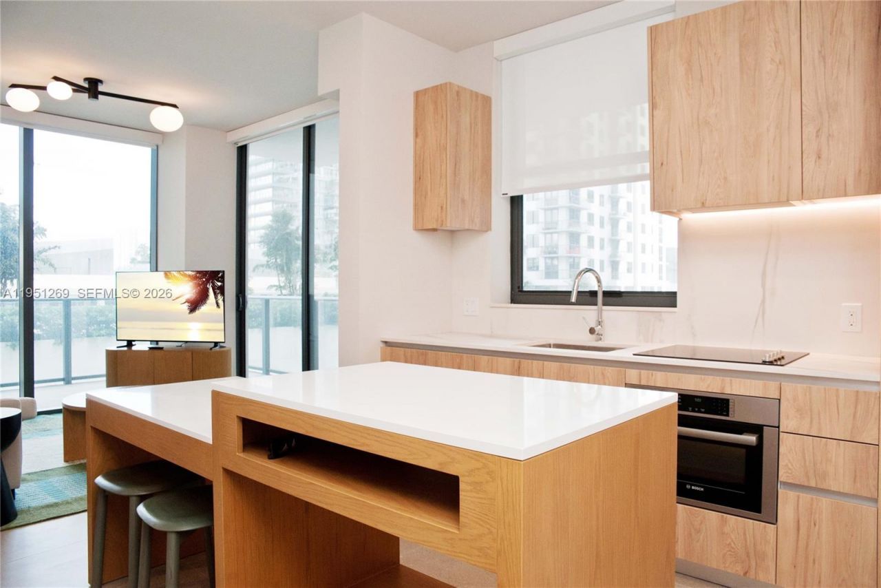 11 NE 6th St, Unit 1109, Miami, FL 33132 Photo