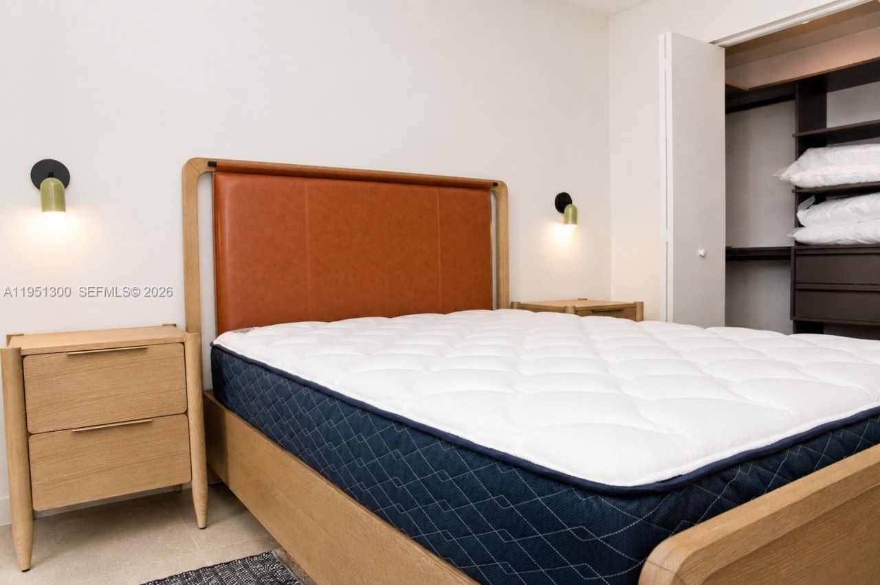 11 NE 6th St, Unit 1109, Miami, FL 33132 Photo