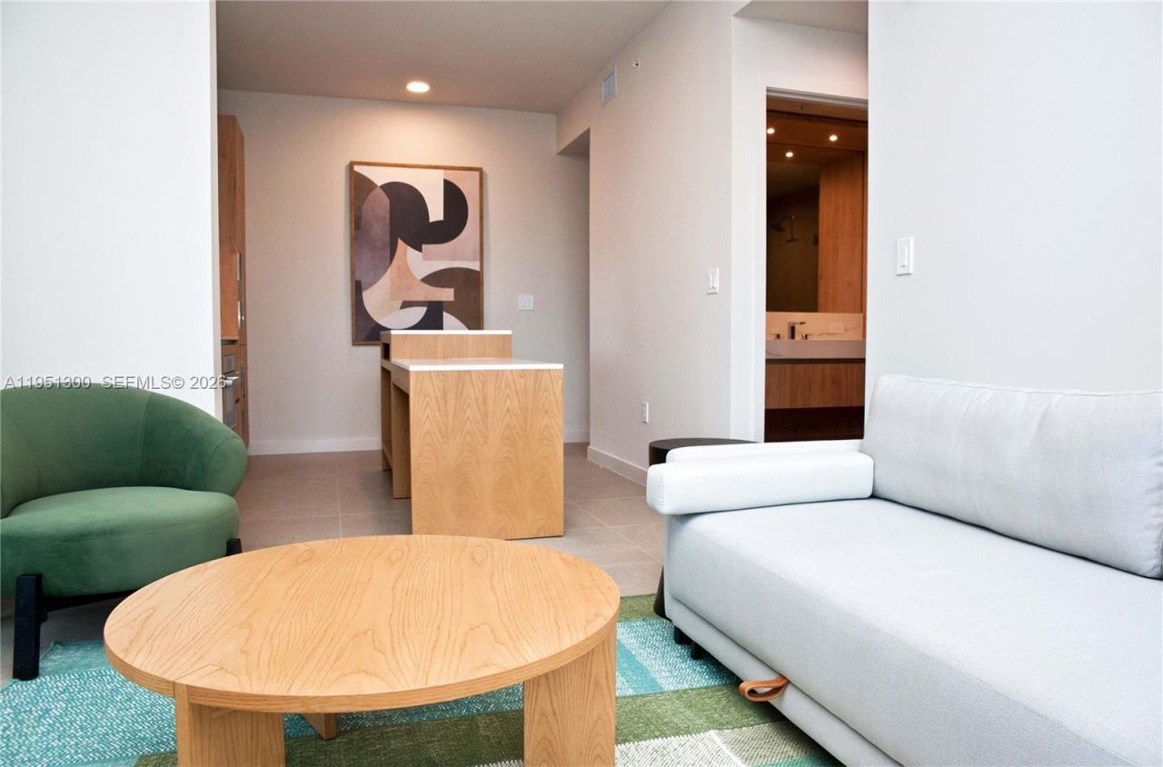 11 NE 6th St, Unit 1109, Miami, FL 33132 Photo