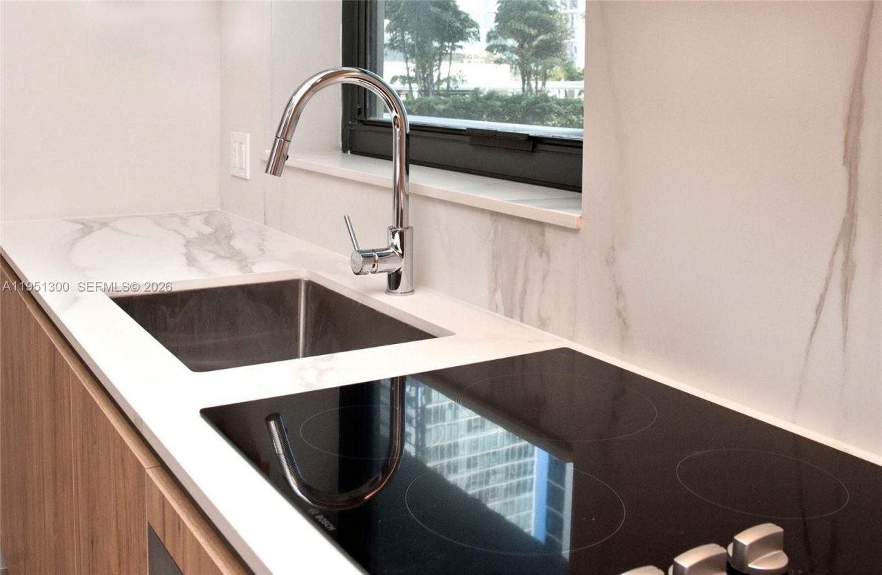 11 NE 6th St, Unit 1109, Miami, FL 33132 Photo