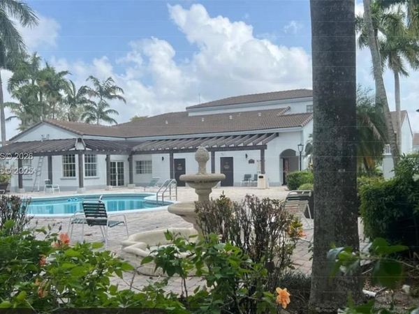 4654 NW 97th Ct , Unit 95, Doral, FL 33178