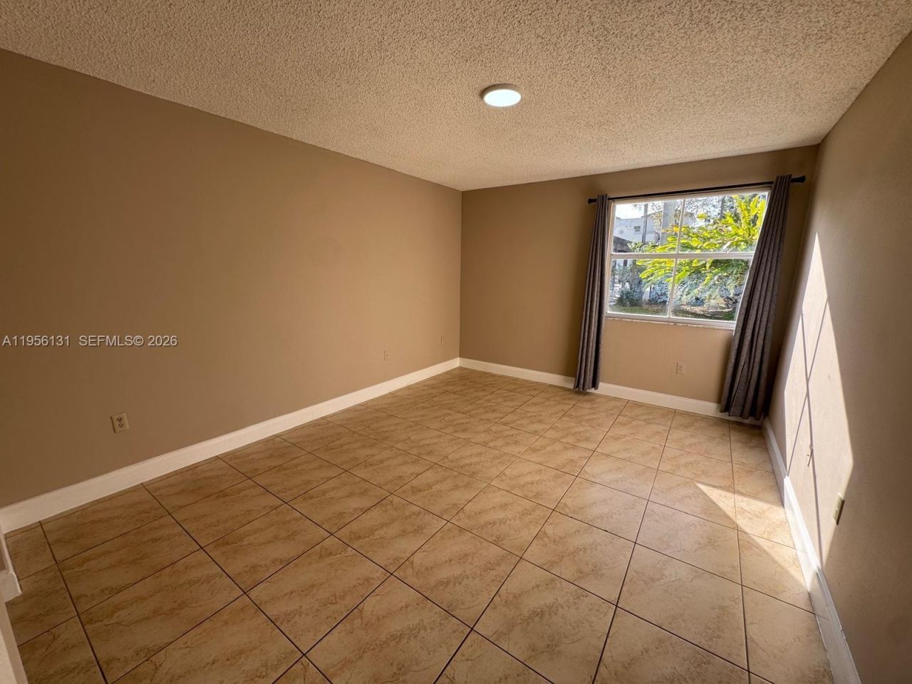 4654 NW 97th Ct , Unit 95, Doral, FL 33178 Photo