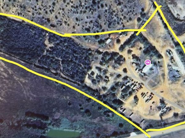 1160 W Highway 85, Dilley, TX 78017