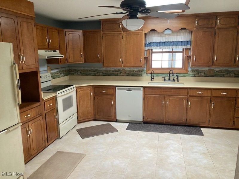 1184 Dawn Drive NE, New Philadelphia, OH 44663 Photo 12