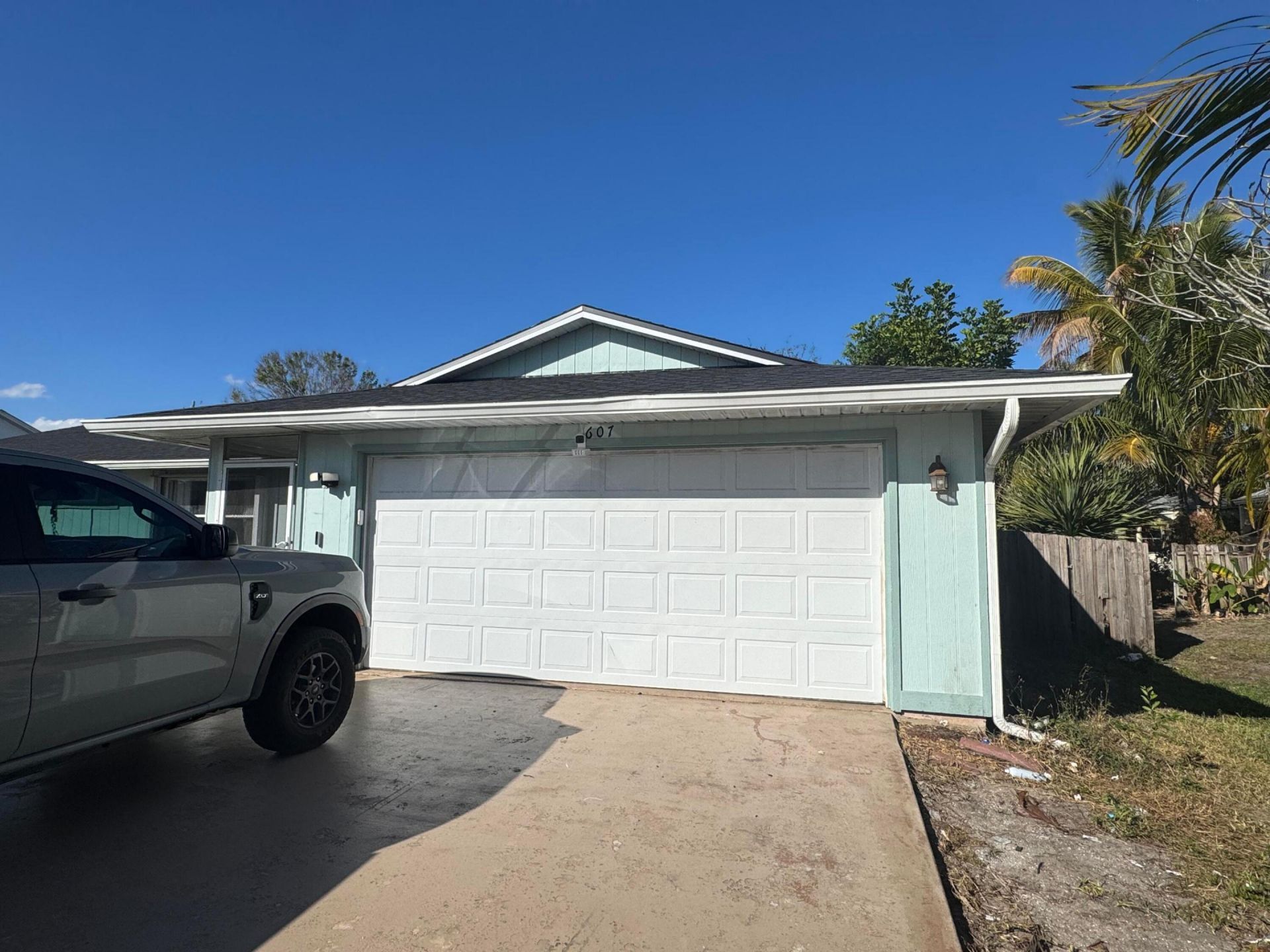 607 SE Dean Terrace, Port Saint Lucie, FL 34984 Photo