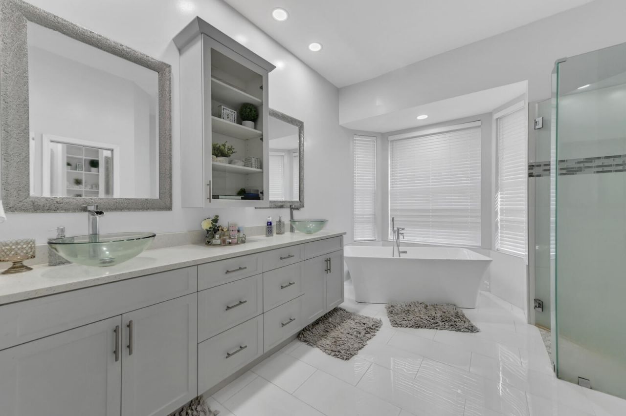 5120 Foxhall Drive S, West Palm Beach, FL 33417 Photo