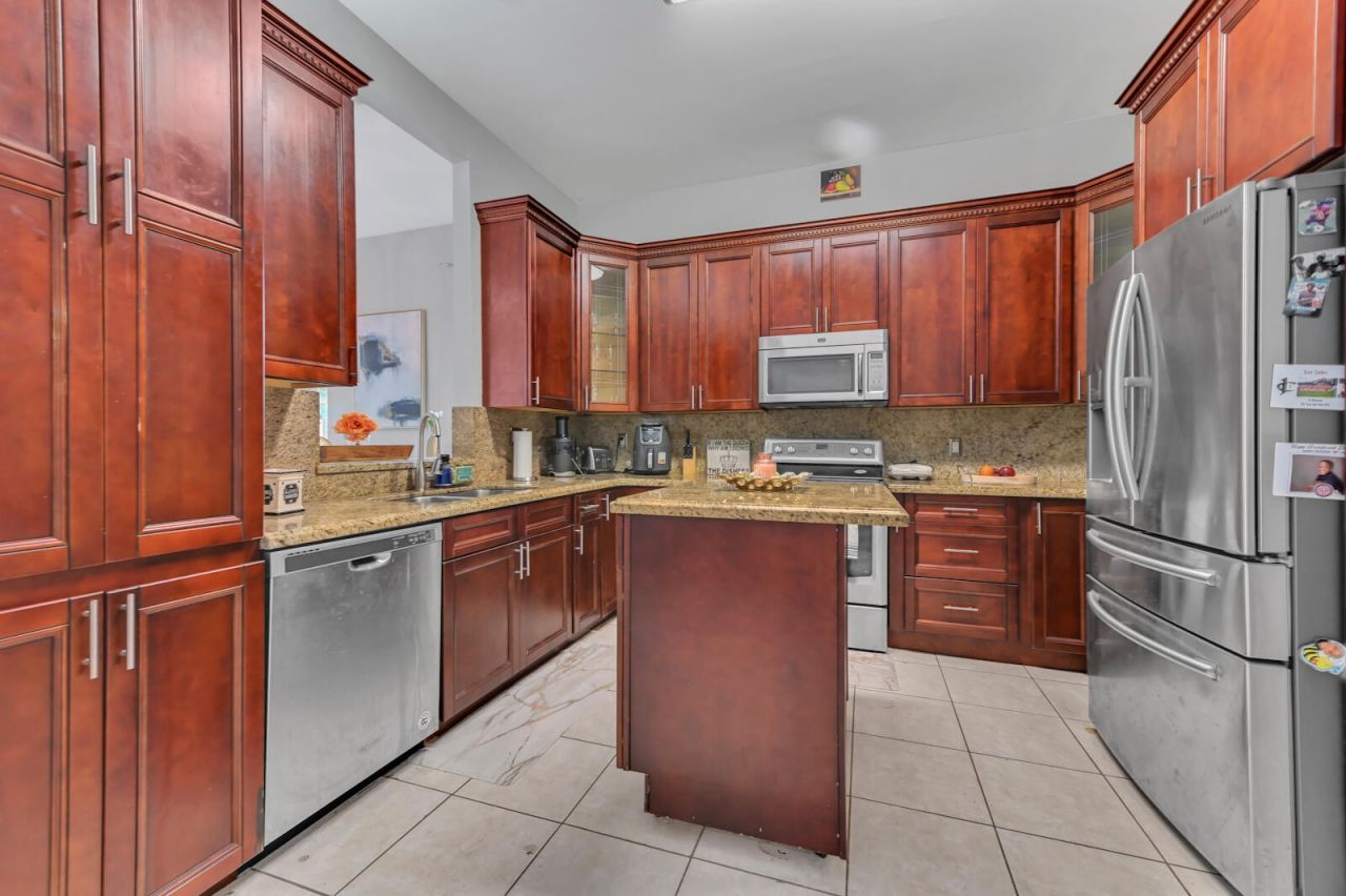 5120 Foxhall Drive S, West Palm Beach, FL 33417 Photo