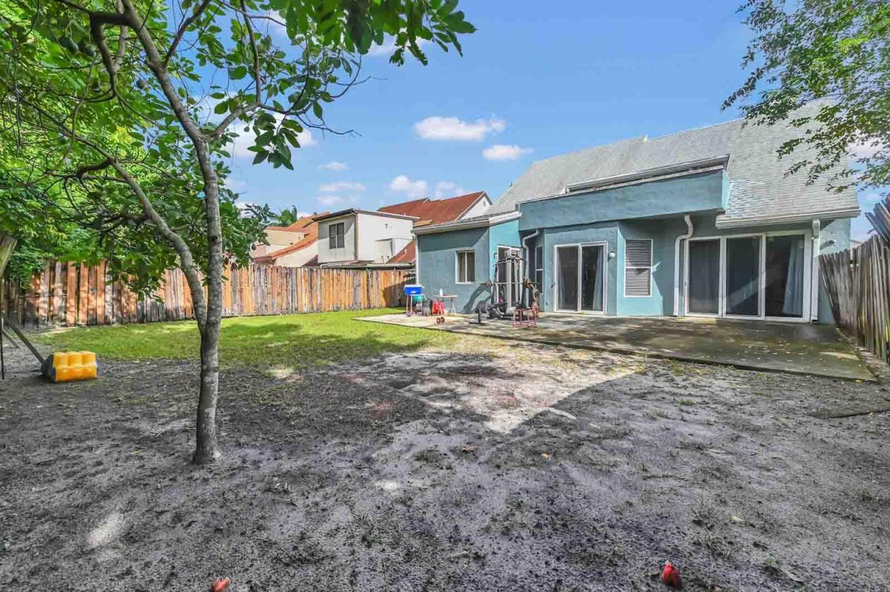 5120 Foxhall Drive S, West Palm Beach, FL 33417 Photo