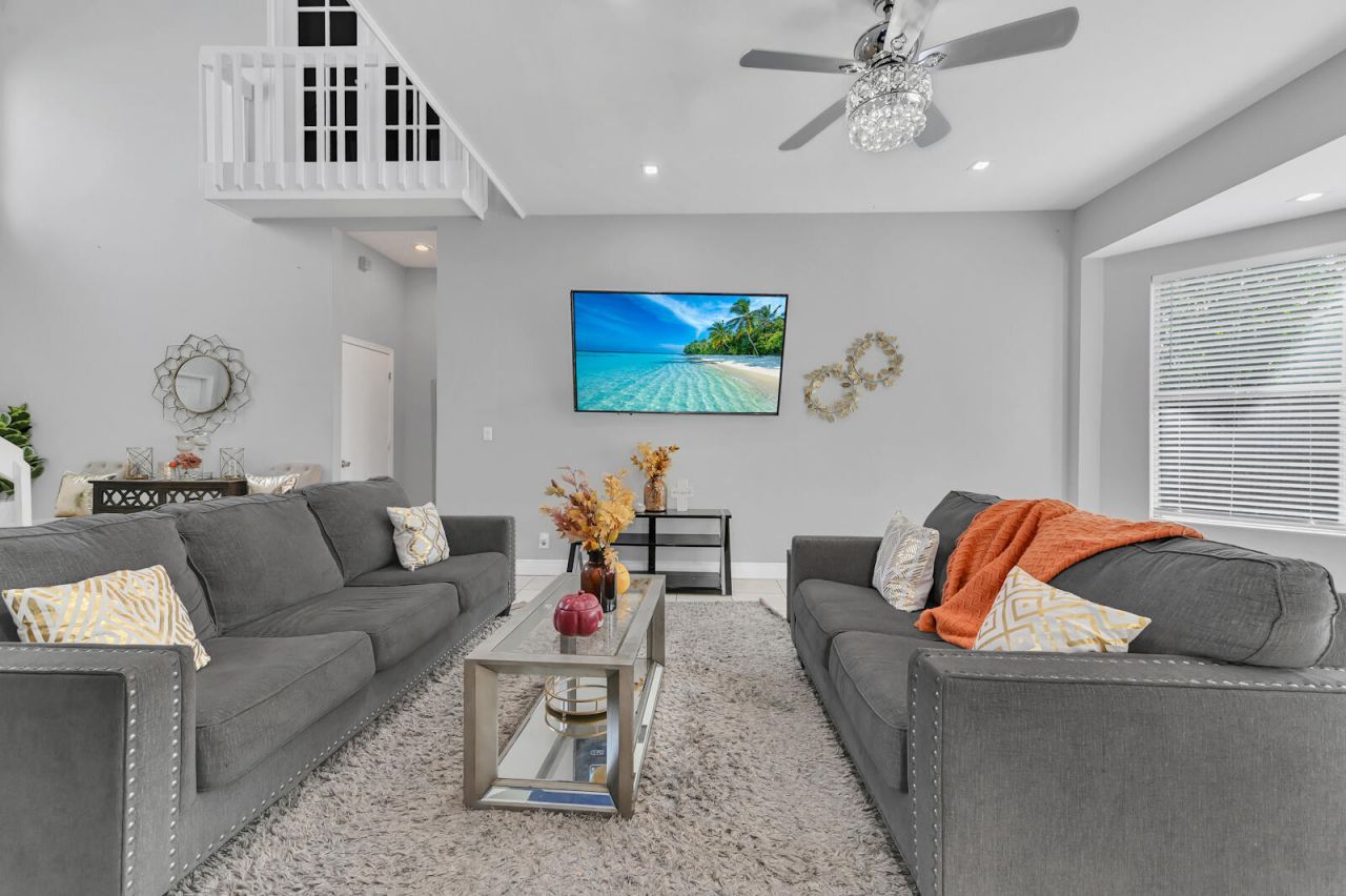 5120 Foxhall Drive S, West Palm Beach, FL 33417 Photo