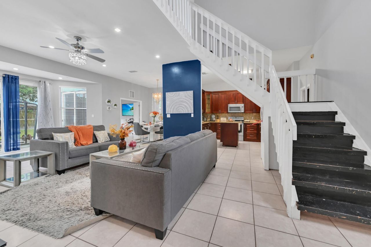 5120 Foxhall Drive S, West Palm Beach, FL 33417 Photo