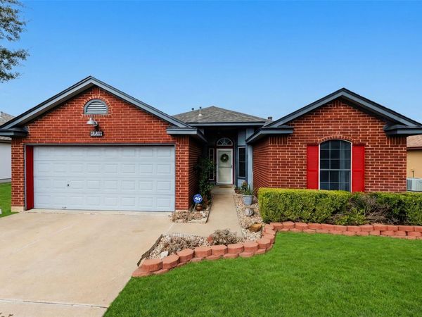 1311 Mountain Springs LN, Leander, TX 78641