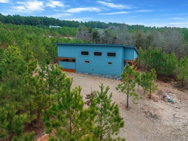 106 Red Holly Trail , Broken Bow, OK 74728