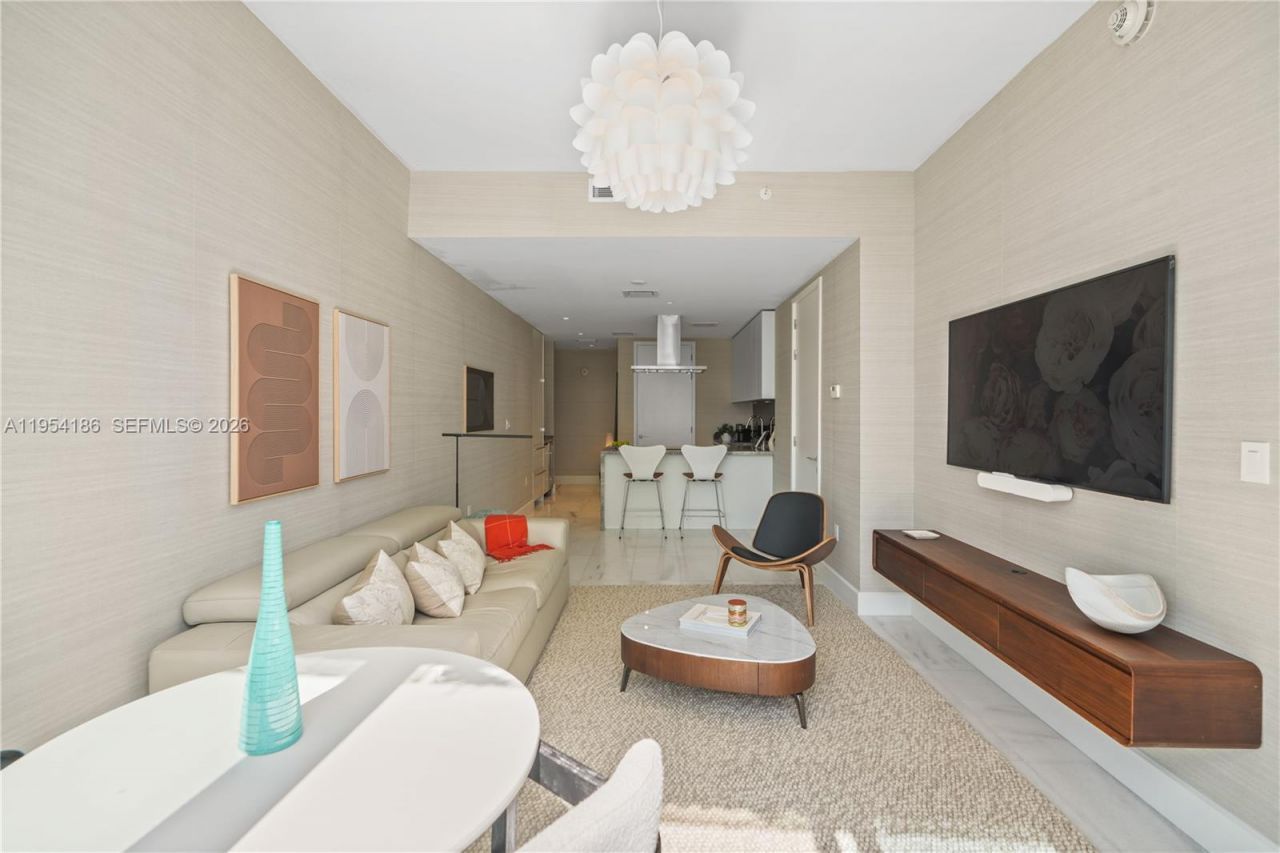 700 NE 26th Ter, Unit 2404, Miami, FL 33137 Photo