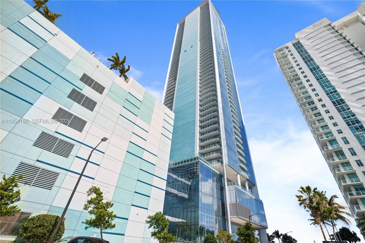 700 NE 26th Ter, Unit 2404, Miami, FL 33137 Photo