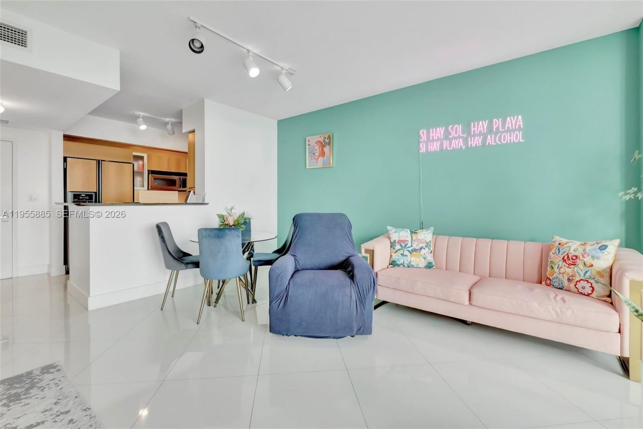 325 S Biscayne Blvd , Unit 2616, Miami, FL 33131 Photo