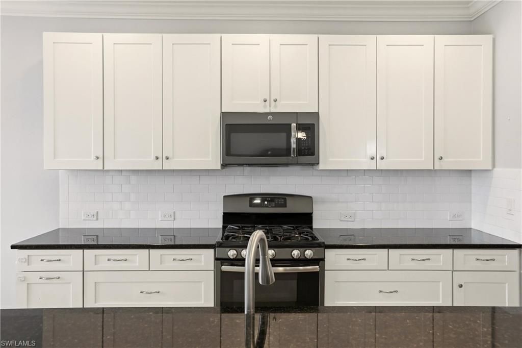 8554 Big Mangrove Dr, Fort Myers, FL 33908 Photo