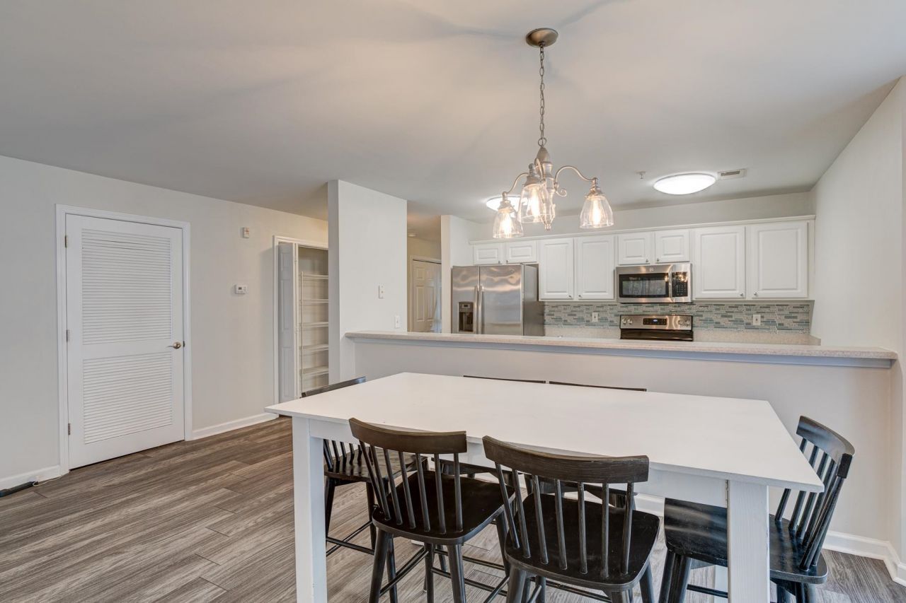 4826 Innisbrook Ct. Photo 10