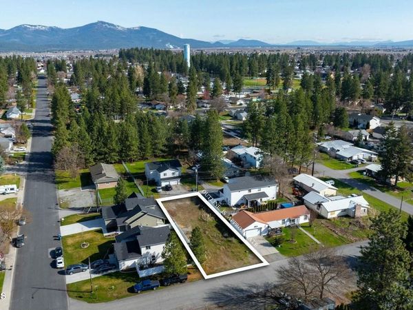 206/209 W 17th/Warner AVE/RD, Post Falls, ID 83854