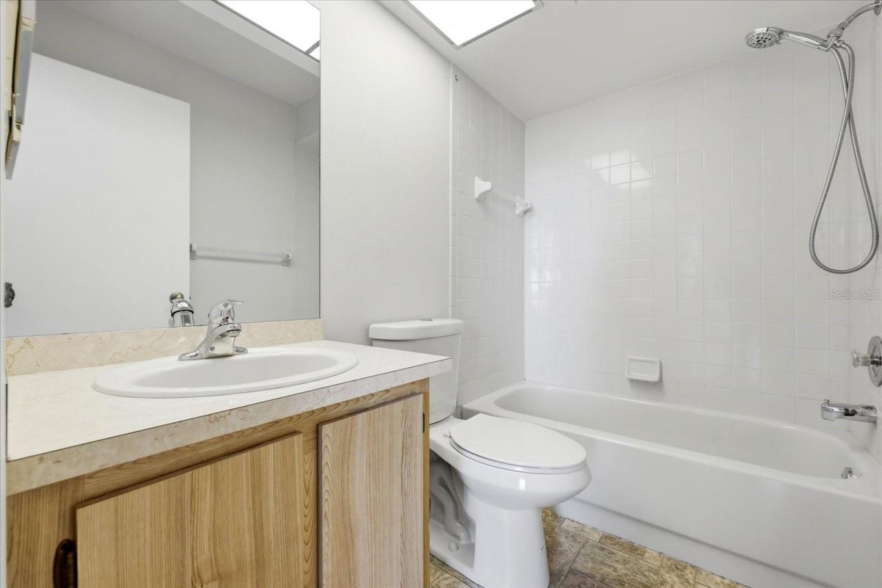 8132 Perth Drive, Largo, FL 33773 Photo