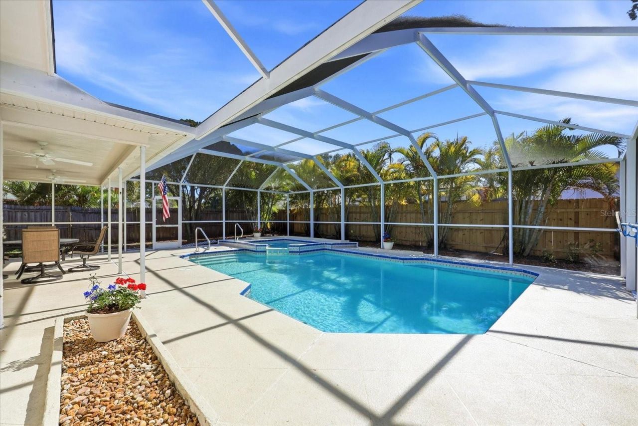 8132 Perth Drive, Largo, FL 33773 Photo