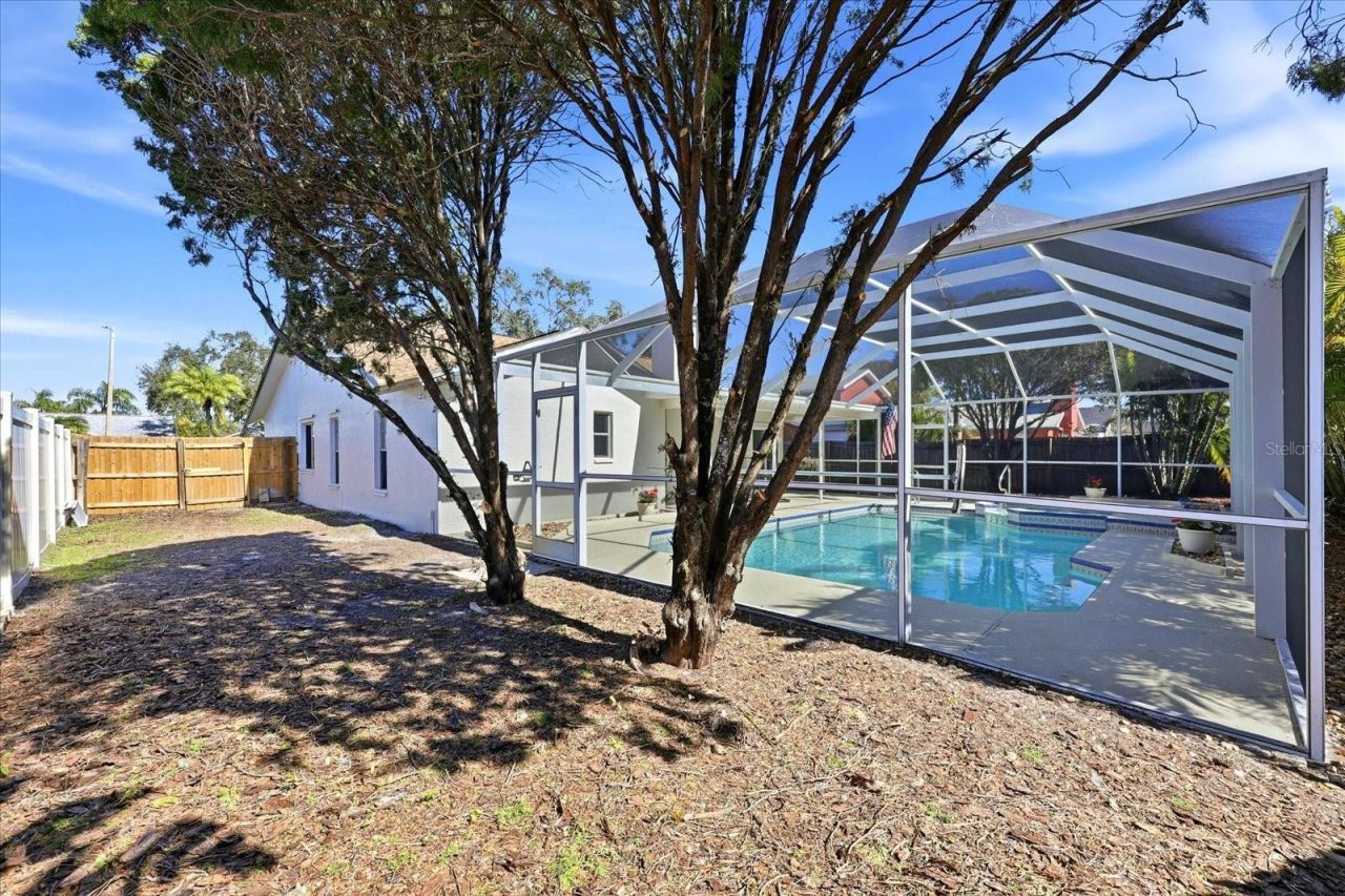 8132 Perth Drive, Largo, FL 33773 Photo