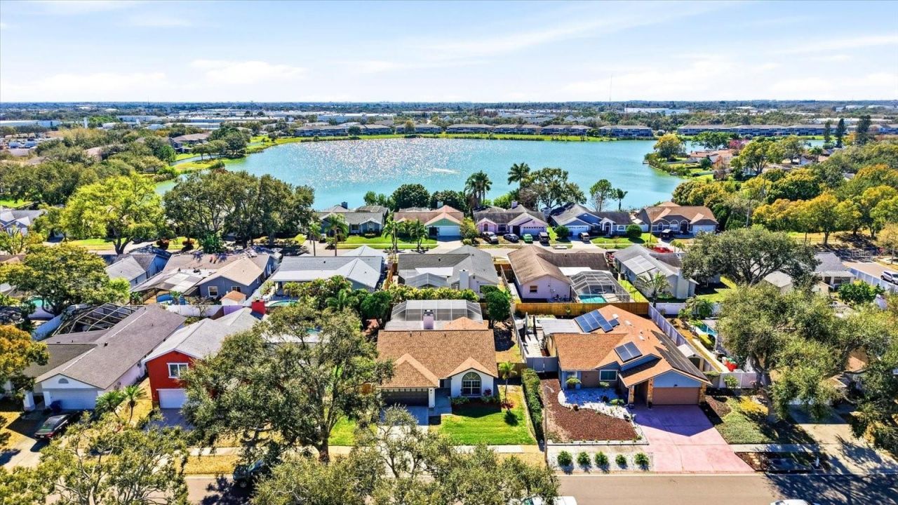 8132 Perth Drive, Largo, FL 33773 Photo