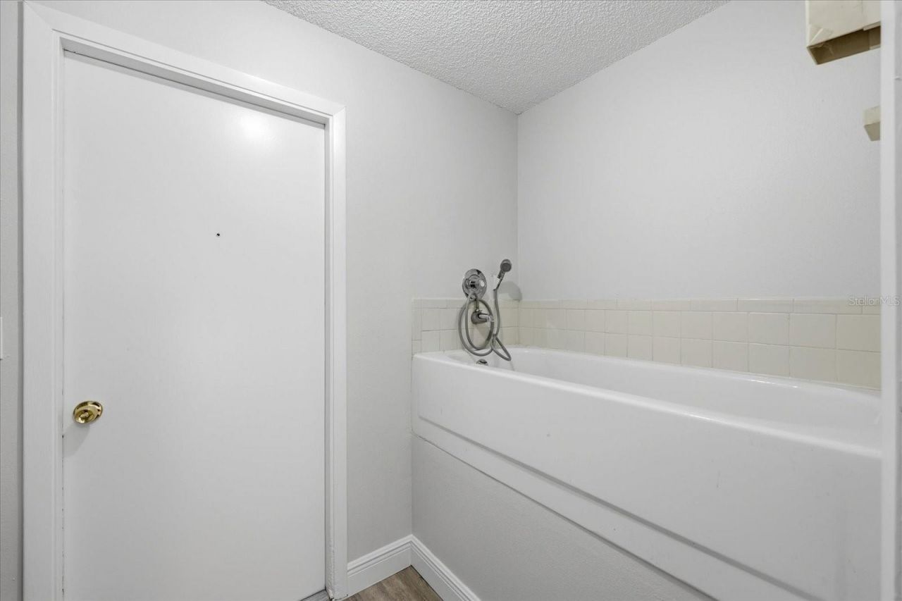 8132 Perth Drive, Largo, FL 33773 Photo