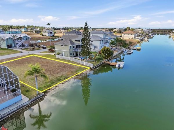 HERNANDO BEACH, FL 34607