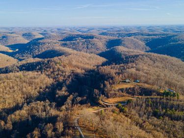 250 Plowman Dunn Road, Irvine, KY 40336