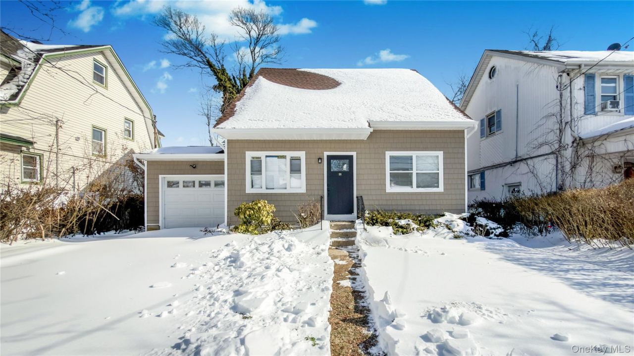 58 Rutland Road, Freeport, NY 11520 Main Photo