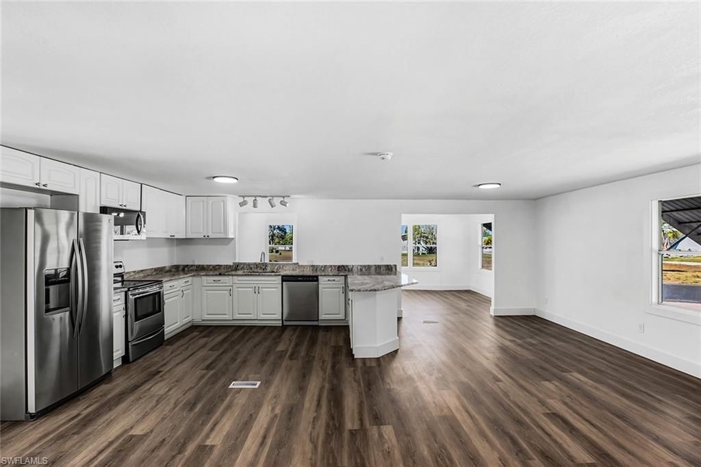 13651 Grackle Dr, Fort Myers, FL 33908 Photo