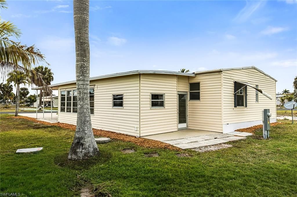 13651 Grackle Dr, Fort Myers, FL 33908 Photo