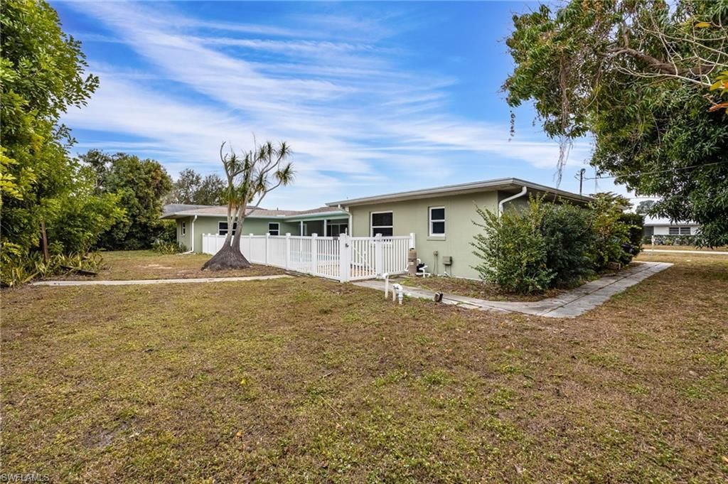 2307 Flora Ave, Fort Myers, FL 33907 Photo