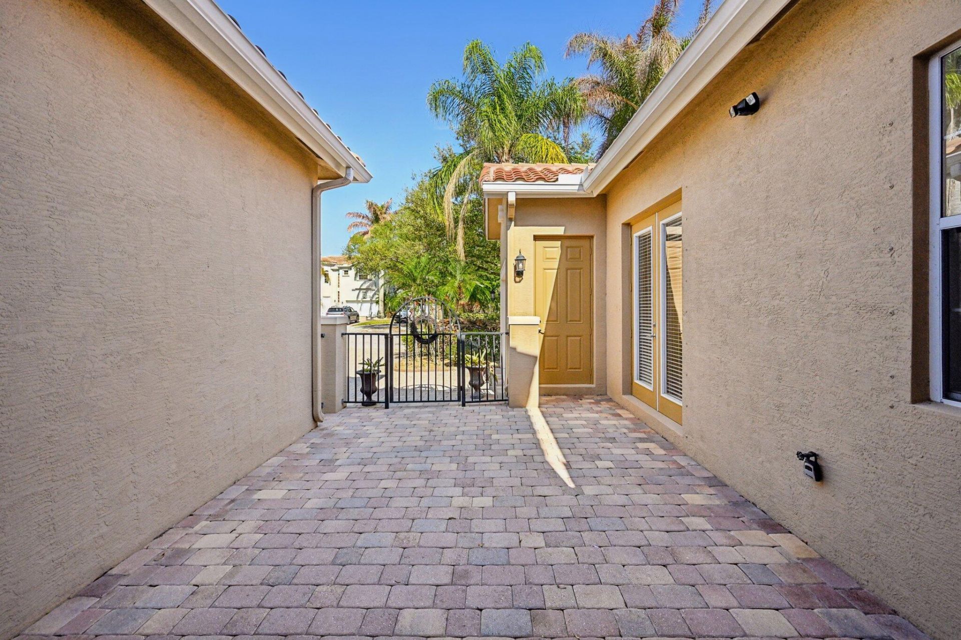 5588 SW Bellflower Court, Palm City, FL 34990 Photo