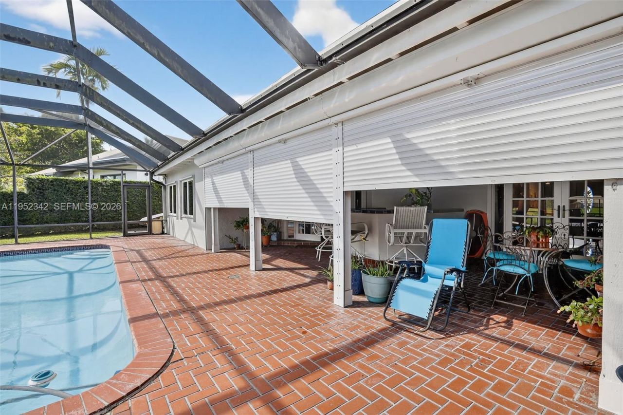 8704 Mahogany Ave, Plantation, FL 33324 Photo