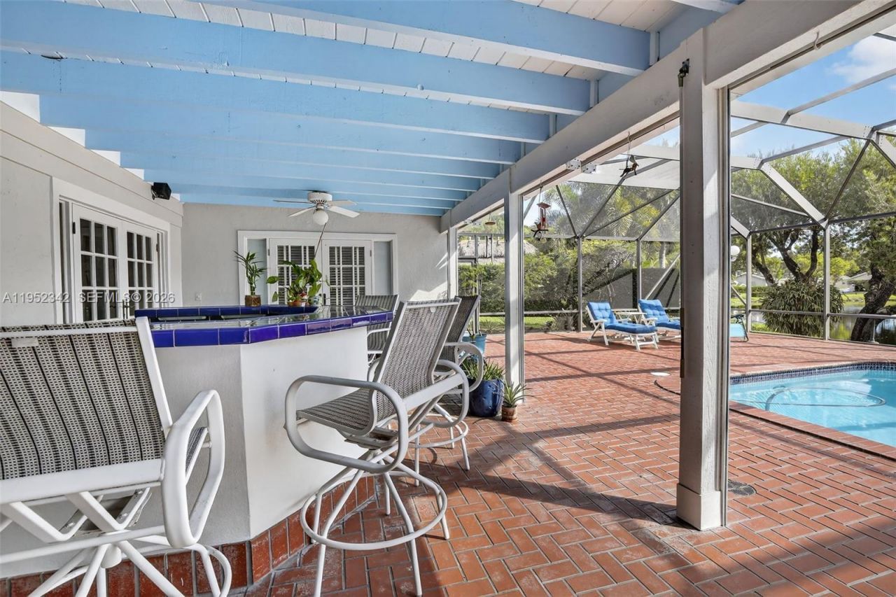 8704 Mahogany Ave, Plantation, FL 33324 Photo