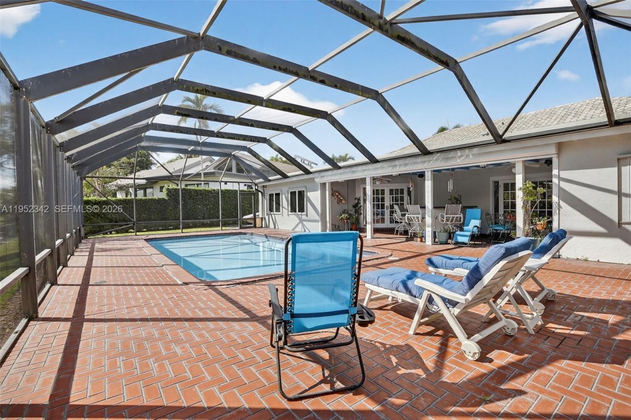 8704 Mahogany Ave, Plantation, FL 33324 Photo