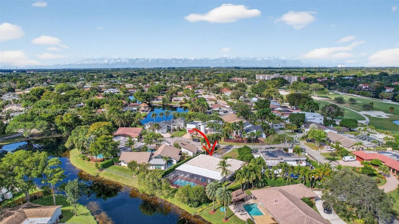 8704 Mahogany Ave, Plantation, FL 33324 Photo