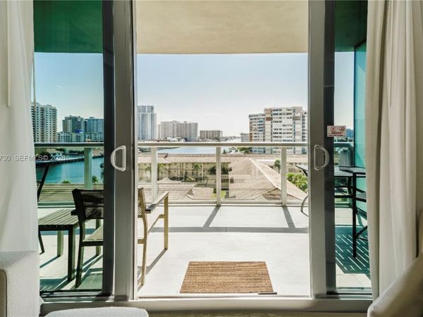 2602 E Hallandale Beach Blvd , Unit R707, Hallandale Beach, FL 33009