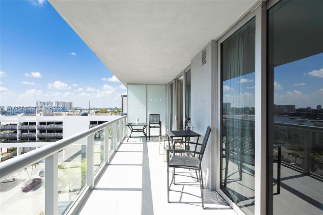 2602 E Hallandale Beach Blvd , Unit R707, Hallandale Beach, FL 33009 Photo