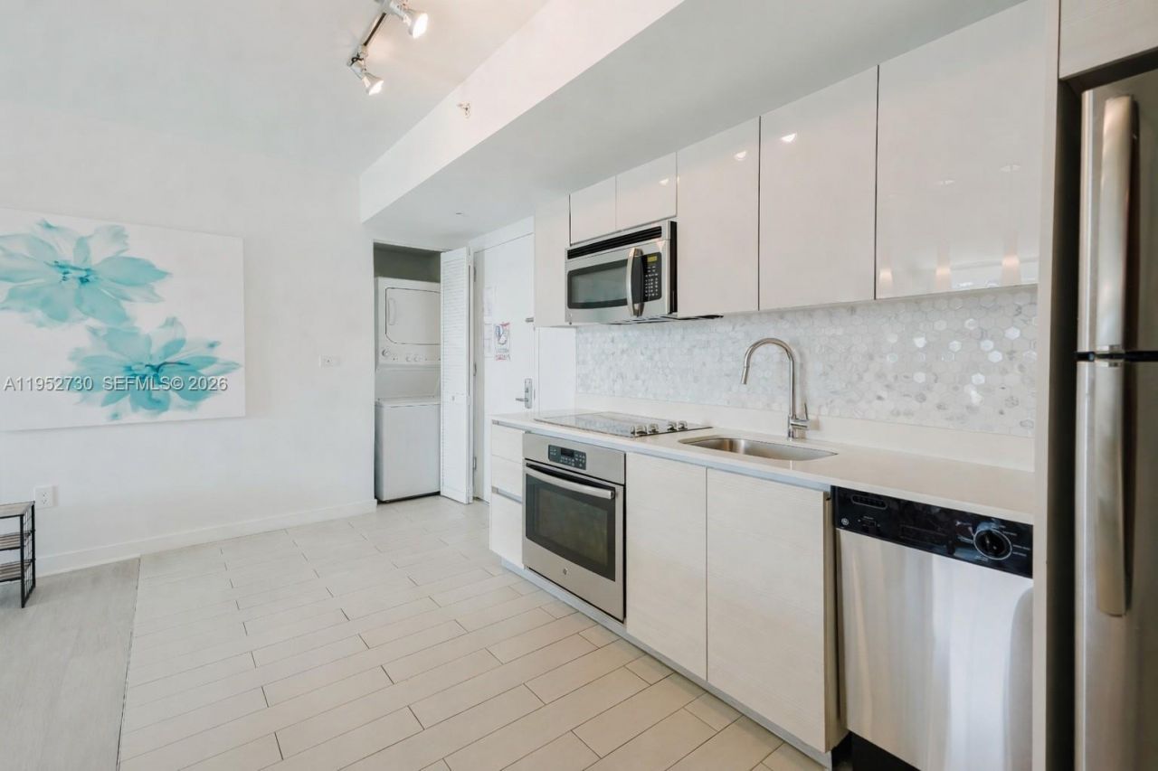 2602 E Hallandale Beach Blvd , Unit R707, Hallandale Beach, FL 33009 Photo